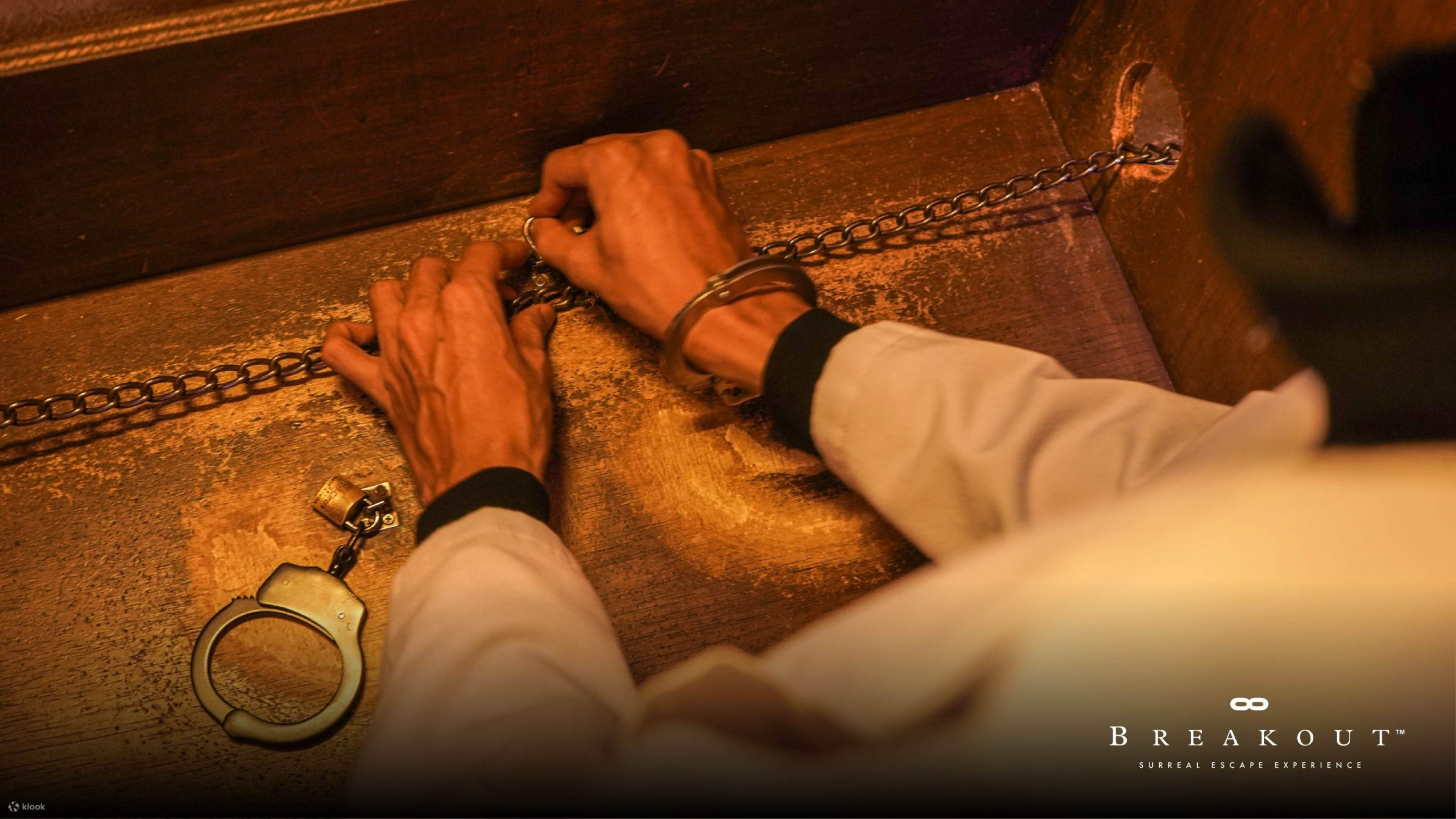 EMPPOWERUS ESCAPRE ROOM